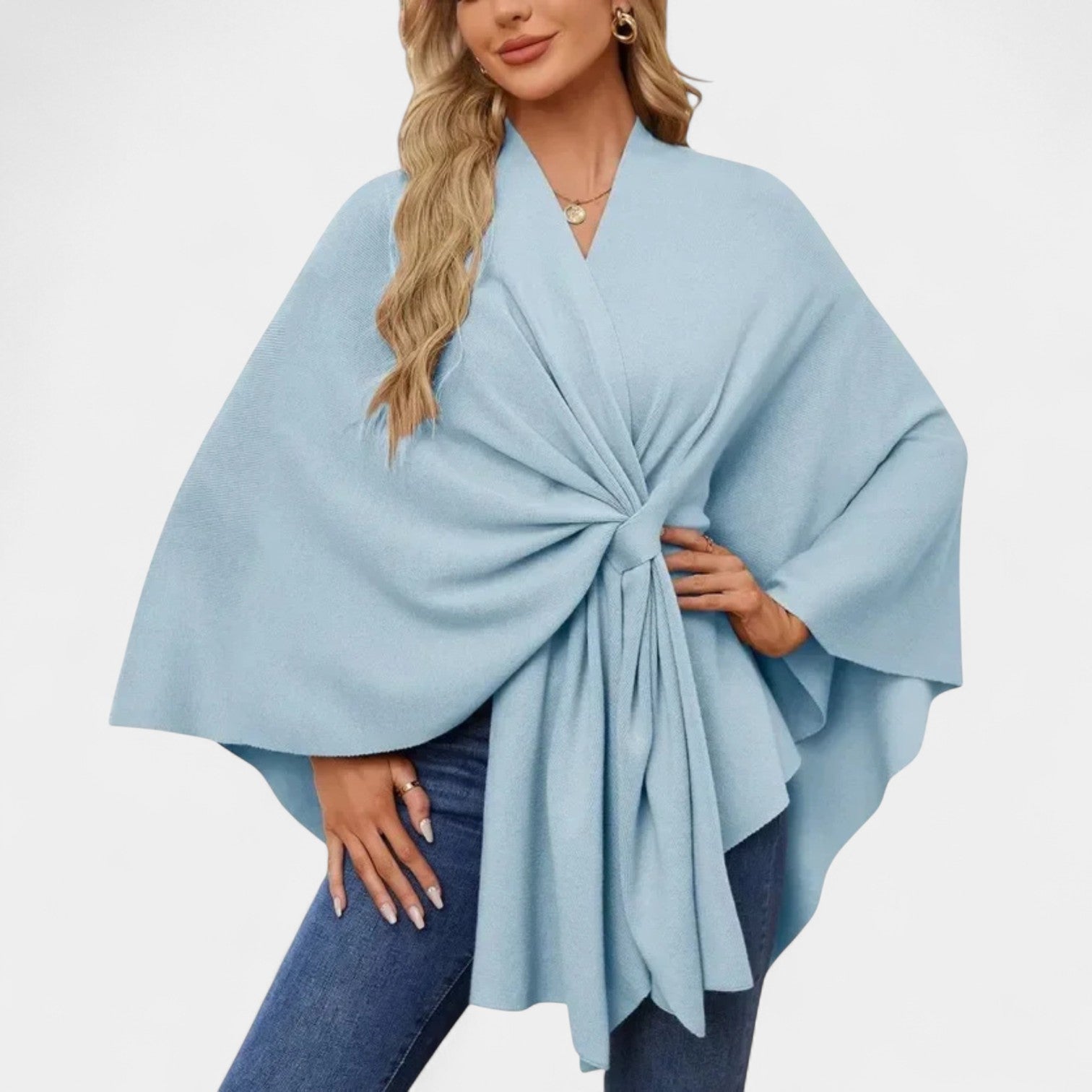 Daniela – Poncho elegante de caída suave con lazo